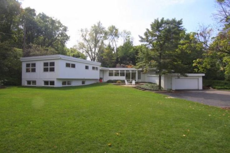 Reeds Lake Trip Packages