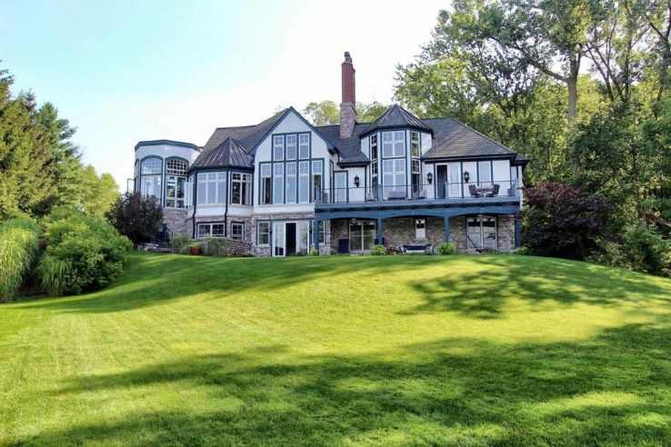 Reeds Lake Trip Packages