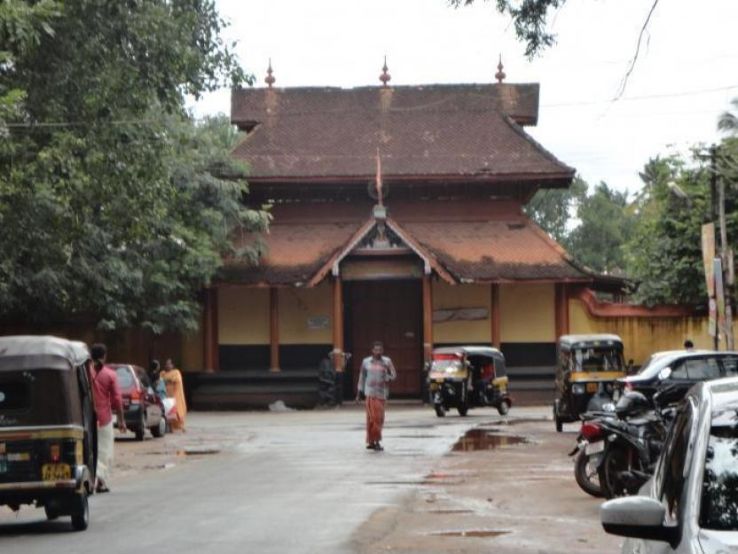 Kandiyoor Sree Mahadeva Temple Trip Packages