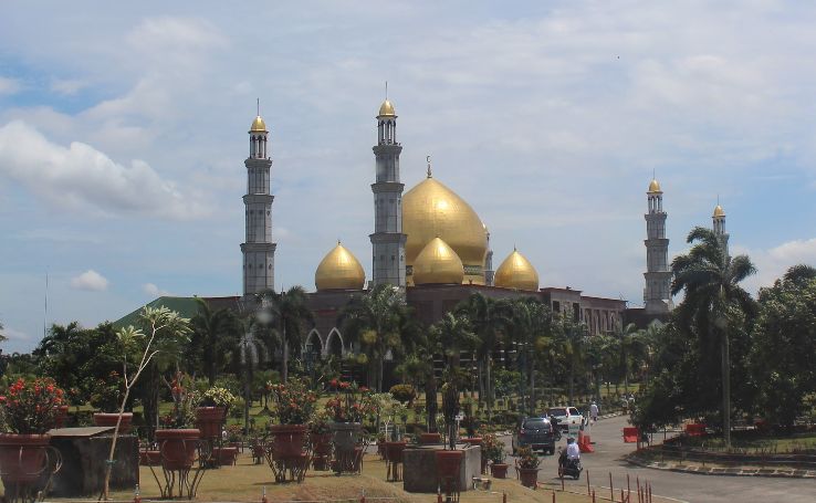 Dian Al-Mahri Mosque Trip Packages