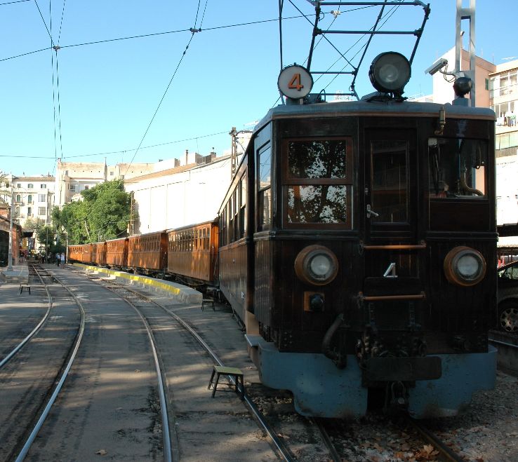Ferrocarril de Soller Trip Packages