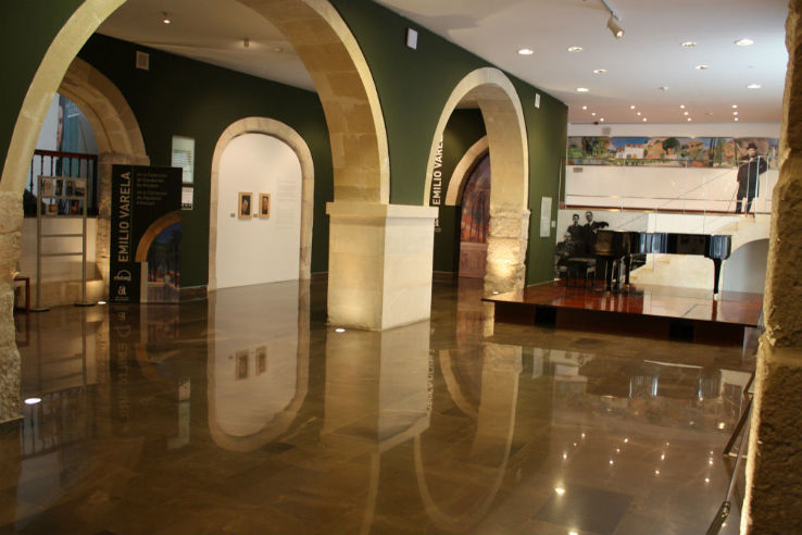 Gravina Museum of Fine Arts  Trip Packages