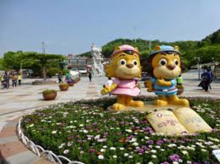 Daejeon O-World Trip Packages