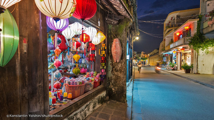 Hoi An Night Market Trip Packages