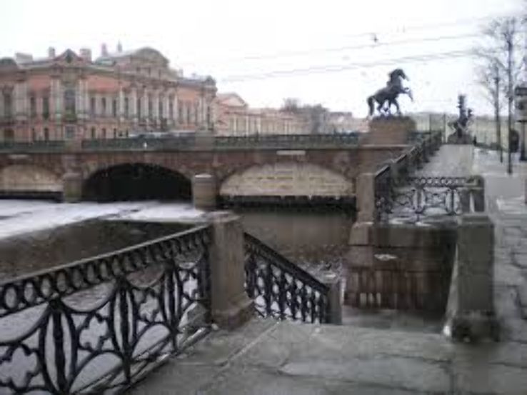 Anichkov Bridge Trip Packages