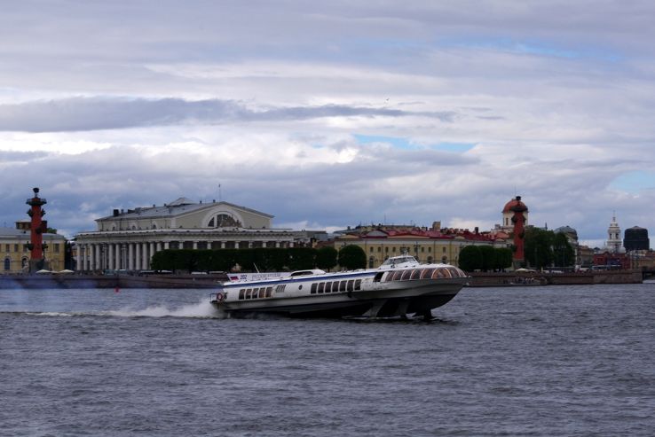 Old Saint Petersburg Stock Exchange and Rostral Columns Trip Packages