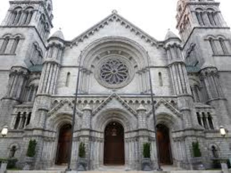 Cathedral Basilica of Saint Louis Trip Packages