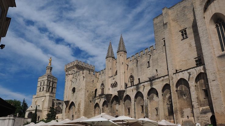 Palais des Papes Trip Packages