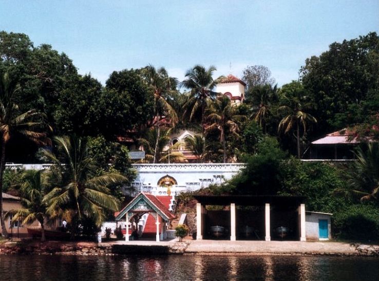 Thevally Palace Trip Packages Thevally Palace Trip Packages