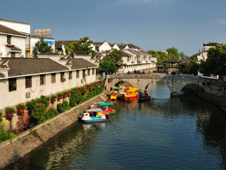 Sanhe Ancient Town Trip Packages