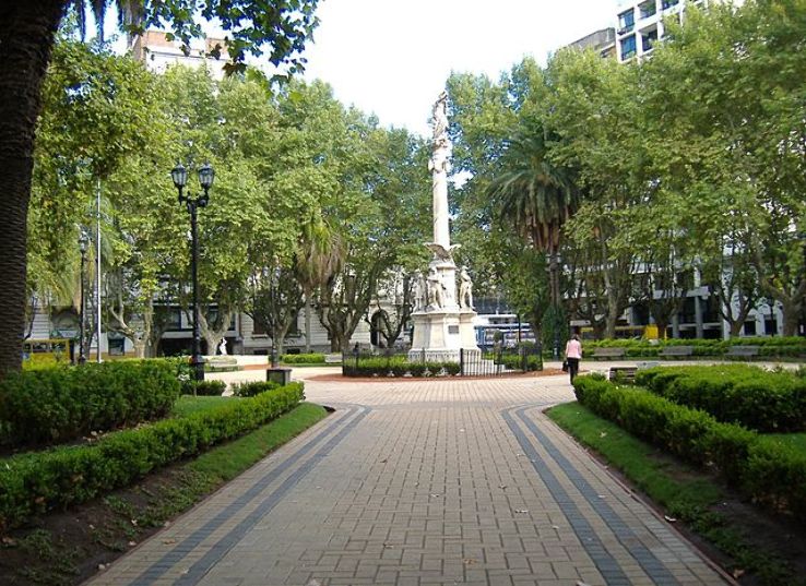 Plaza 25 de Mayo Trip Packages