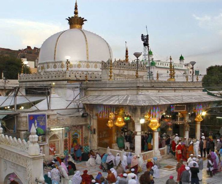 Ajmer Dargah Trip Packages