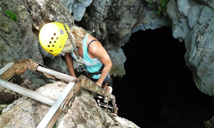Barra Honda Caves Trip Packages
