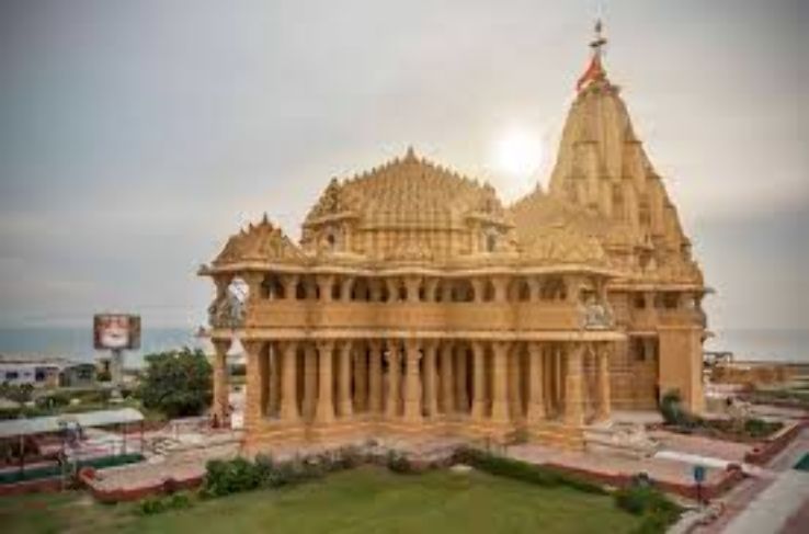 Experience 6 Days Somnath Family Tour Package