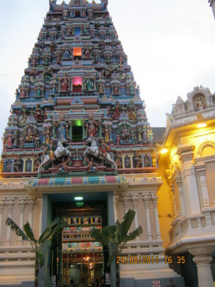 Sri Mahamariamman Temple, Kuala Lumpur Trip Packages