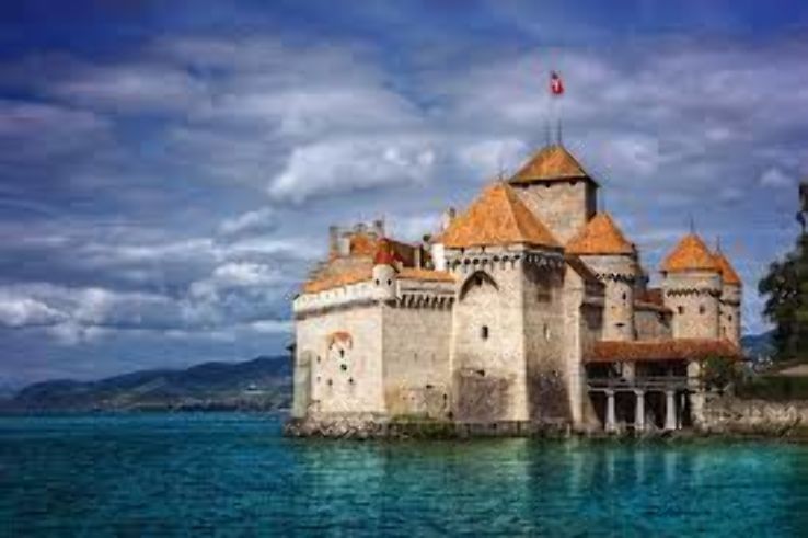 Chateau de Chillon Trip Packages