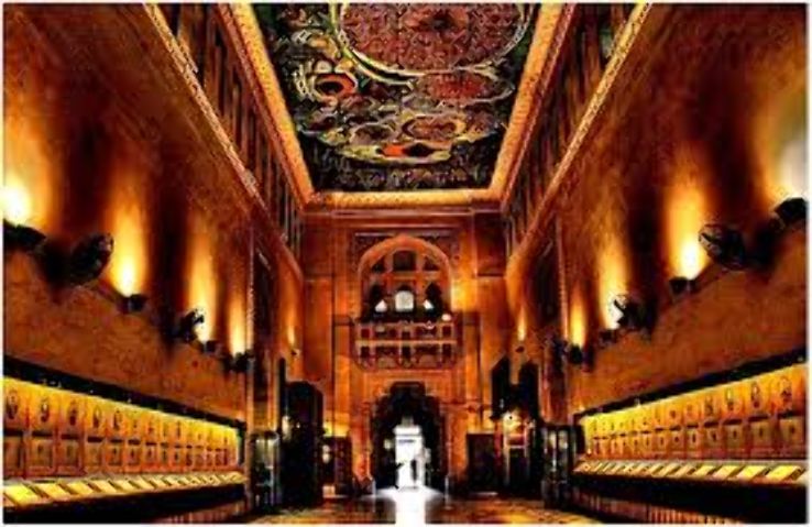 Lahore Museum Trip Packages