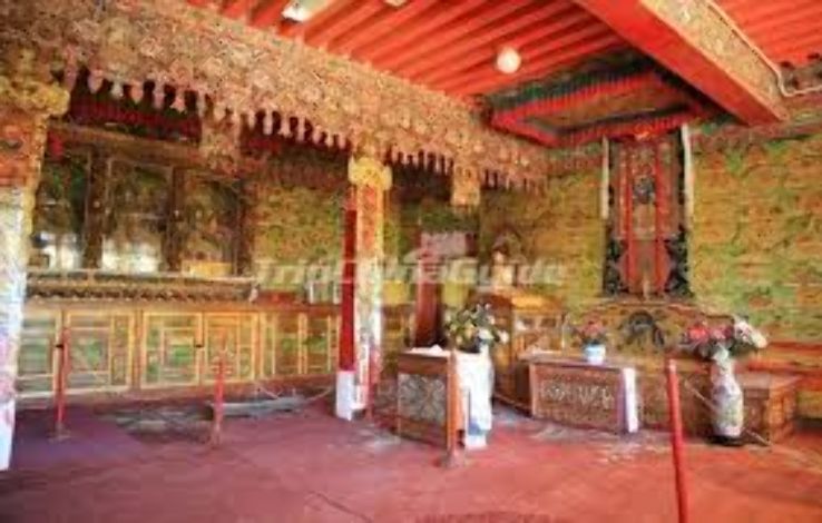 Norbulingka Palace: Lhasa Trip Packages