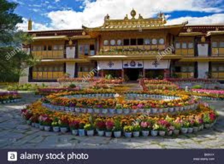 Norbulingka Palace: Lhasa Trip Packages