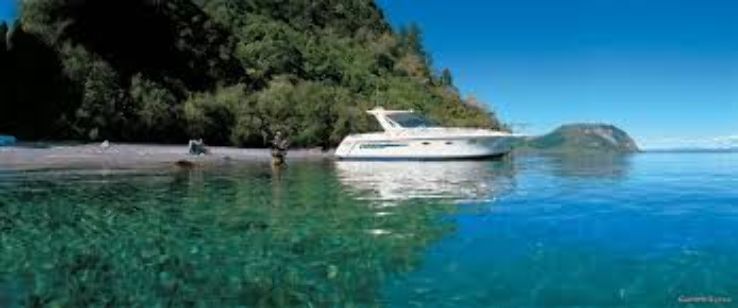 Lake Taupo Trip Packages