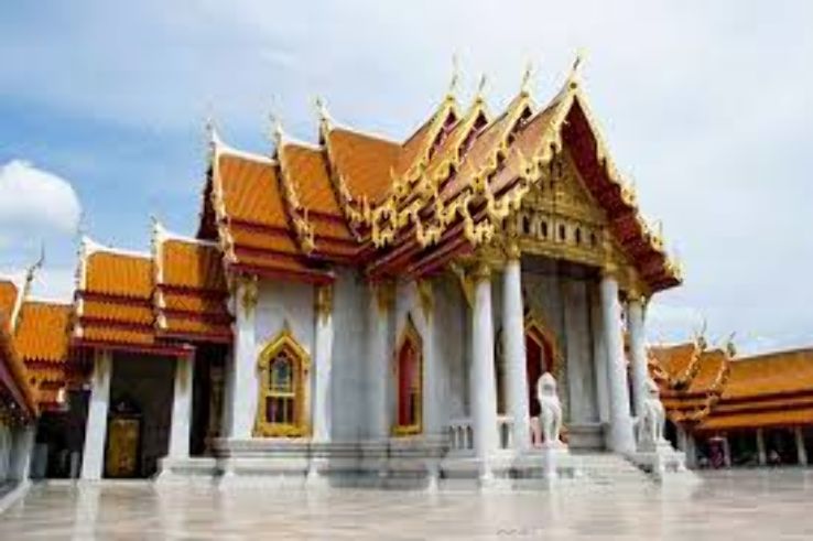 Wat Benchamabophit Trip Packages