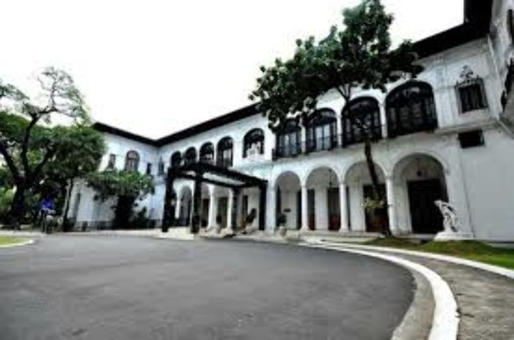 Malacanang Palace  Manila Trip Packages