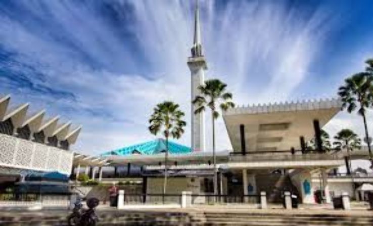 National Mosque Masjid Negara Trip Packages