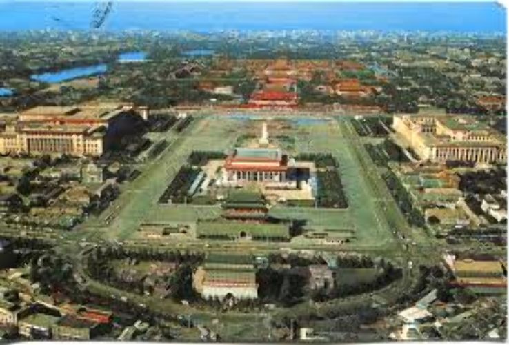 Tiananmen Square Trip Packages