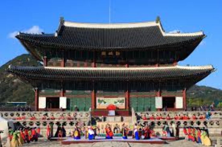 Gyeongbokgung Palace Trip Packages