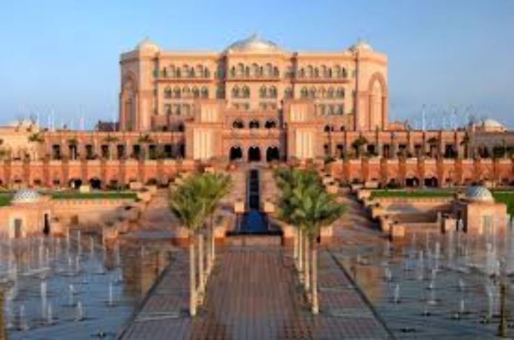 A visit to Emirate Palace Dubai Trip Packages