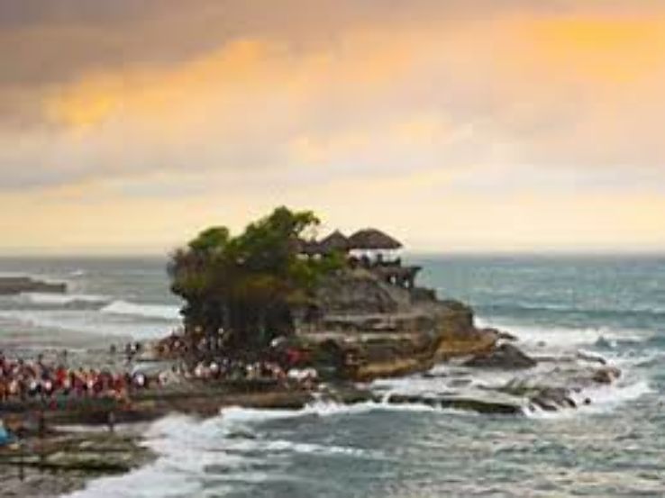 Tanah Lot Trip Packages