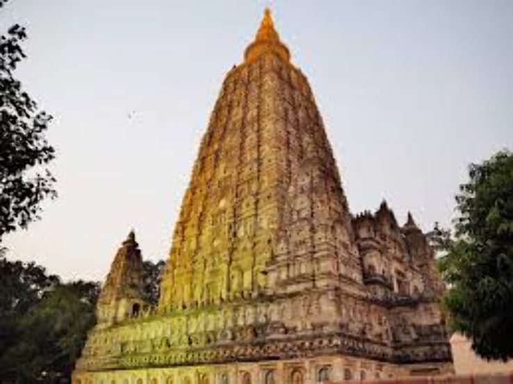 Sanitize your sins by visiting Mahabodhi Temple in Bodh Gaya, Bihar Trip Packages