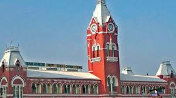 A Scene at Central Railway Station Trip Packages