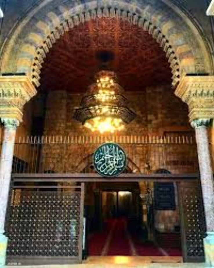 Visit Al-Omari Mosque Trip Packages