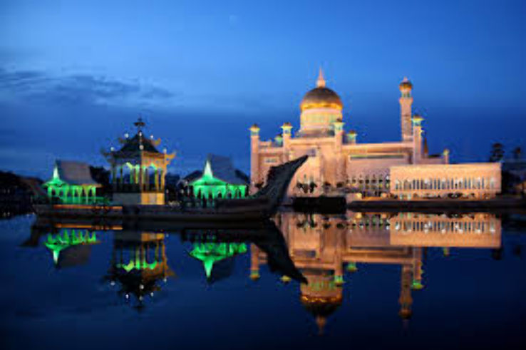 Recollecting Golden Mosque Trip Packages