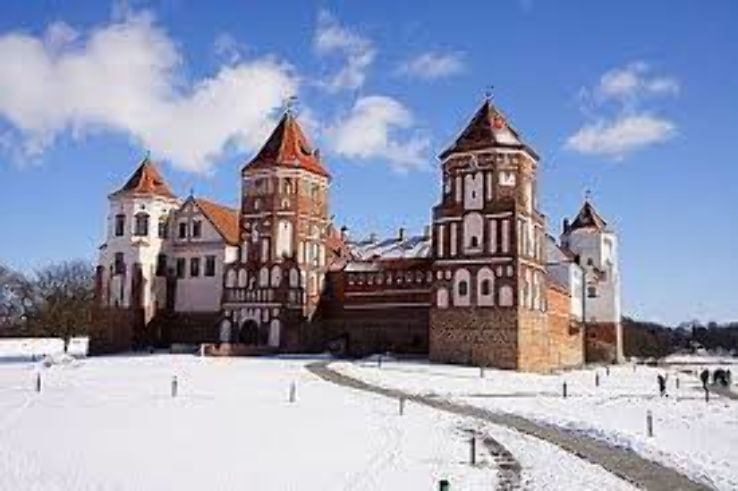 See Mir Castle Trip Packages