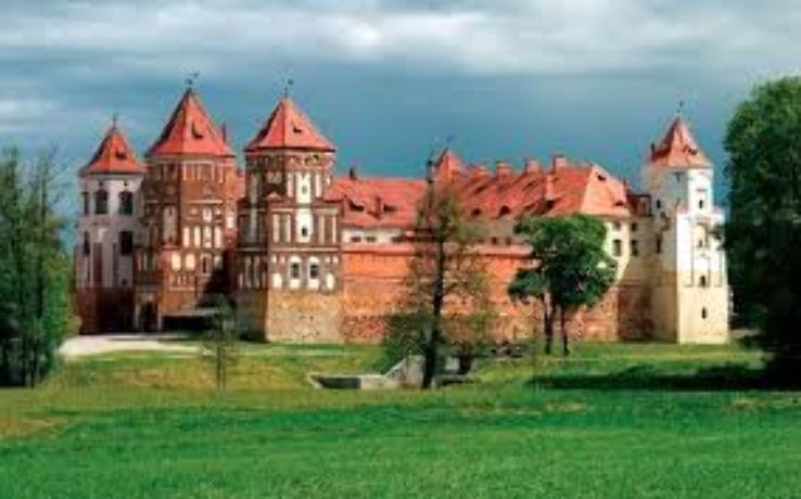 See Mir Castle Trip Packages