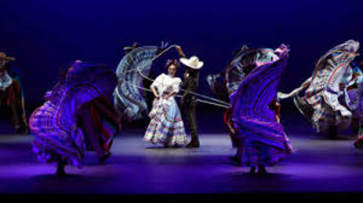 Palacio de Bellas Artes- A Home to Ballet Folklorico  Trip Packages