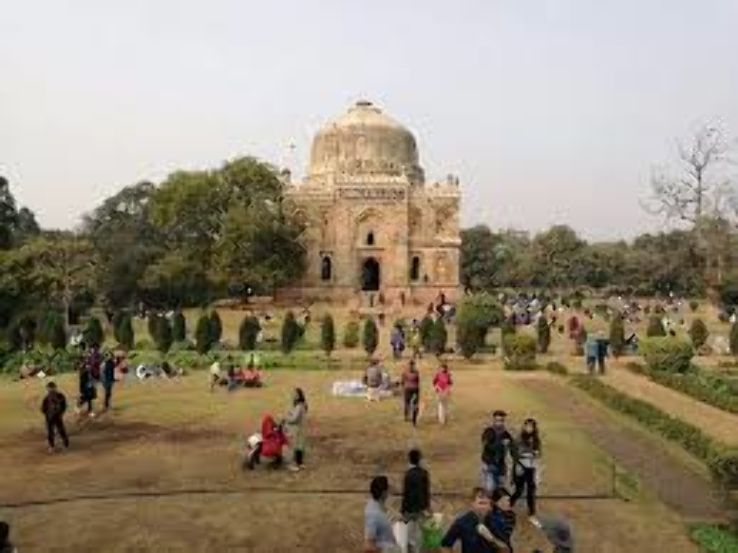 Lodhi Gardens, New Delhi  Trip Packages