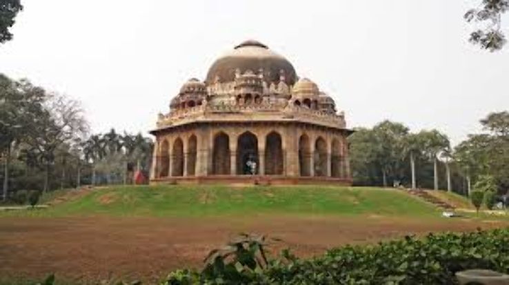 Lodhi Gardens, New Delhi  Trip Packages