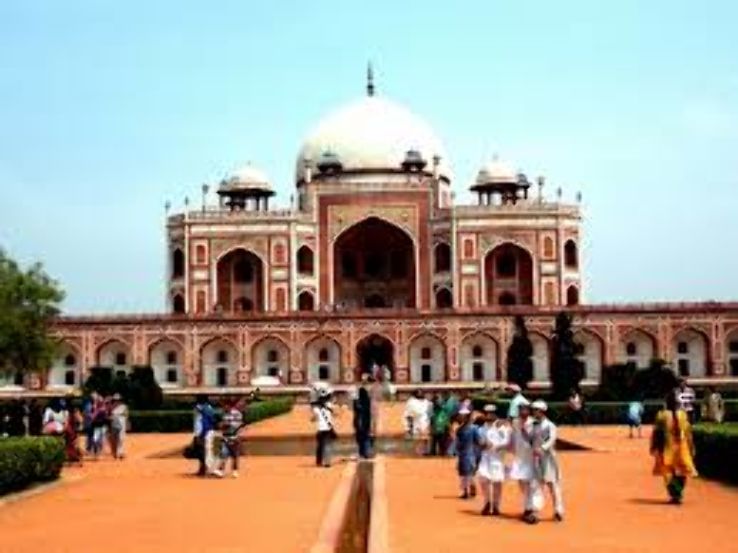 Humayun Tomb, New Delhi Trip Packages