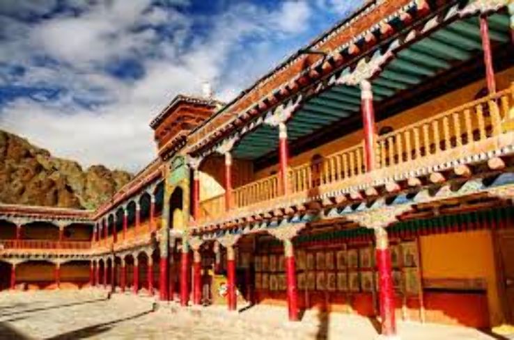 Hemis Gompa, Leh Trip Packages