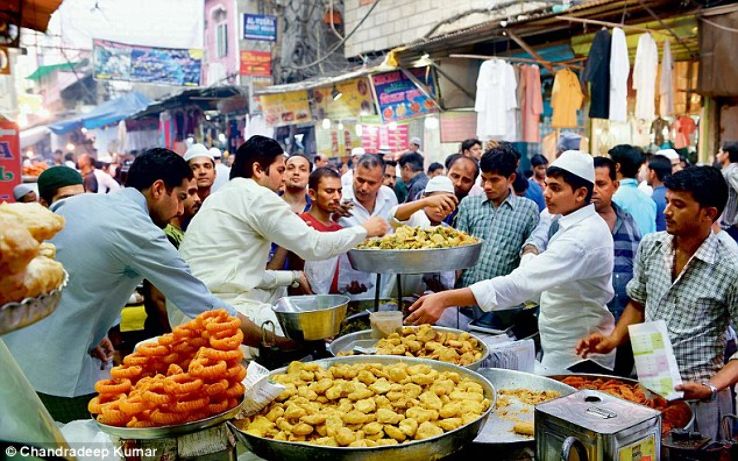 Street Food at Chandni Chowk Market Trip Packages