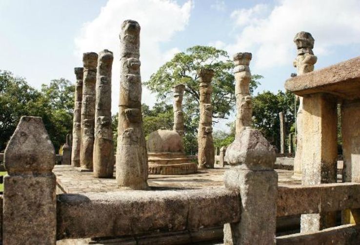 Nissanka Latha Mandapaya Trip Packages