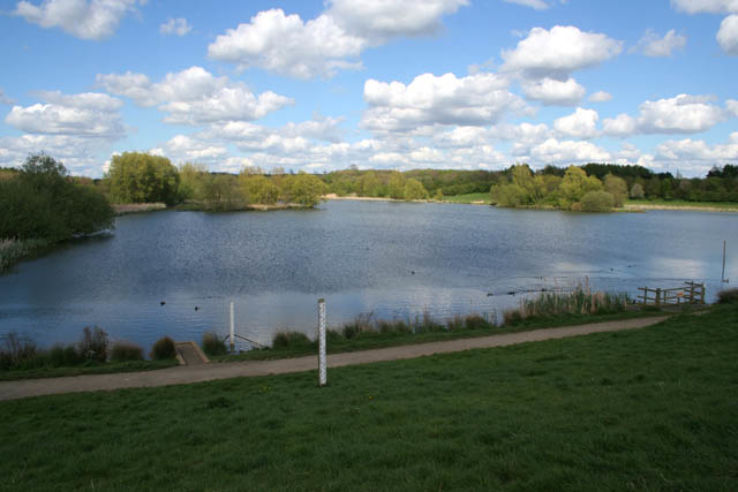 Twinlakes Theme Park Trip Packages