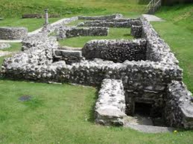 Roman Town House Trip Packages