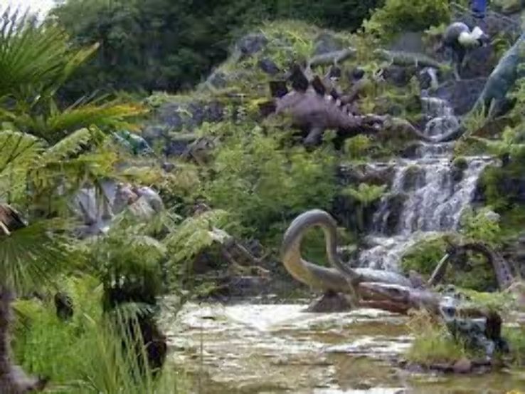 Dan yr Ogof  Trip Packages