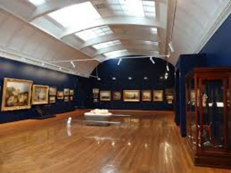 Bendigo Art Gallery Trip Packages