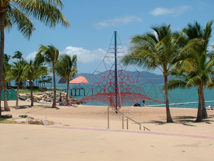 The Strand Townsville Trip Packages