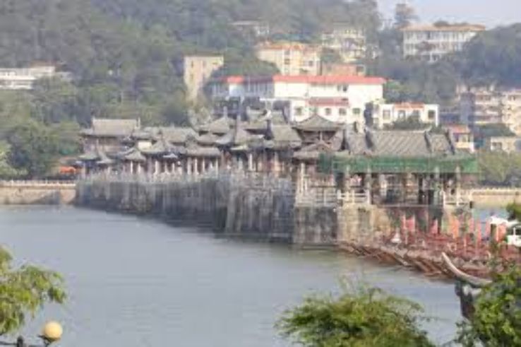Guangji Bridge Trip Packages
